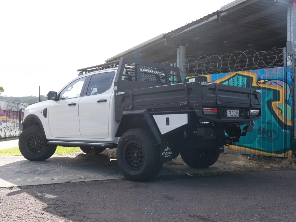 Side profile of 1600mm alloy Trojan Canopies Tray