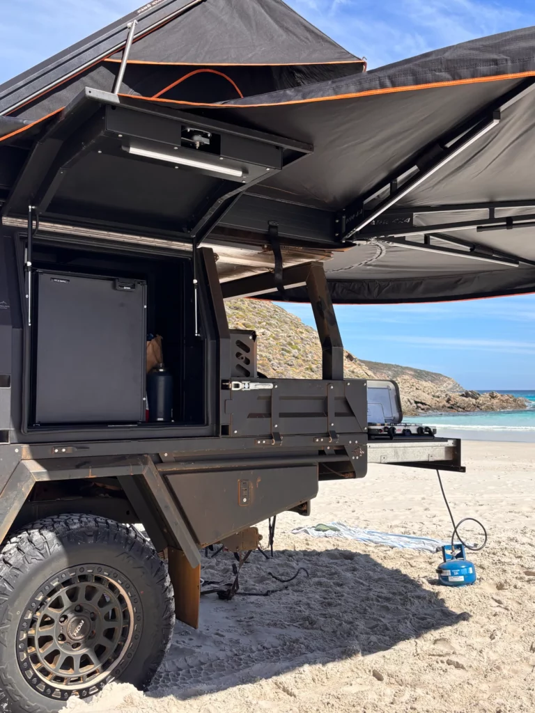 Slice of Bliss tray and canopy setup with 270 degree awning