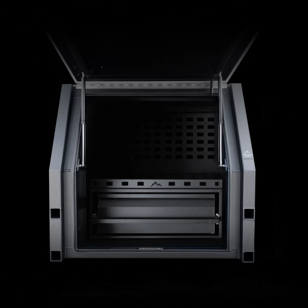 1000mm alloy canopy with single drawer on driver’s side for compact and efficient gear storage