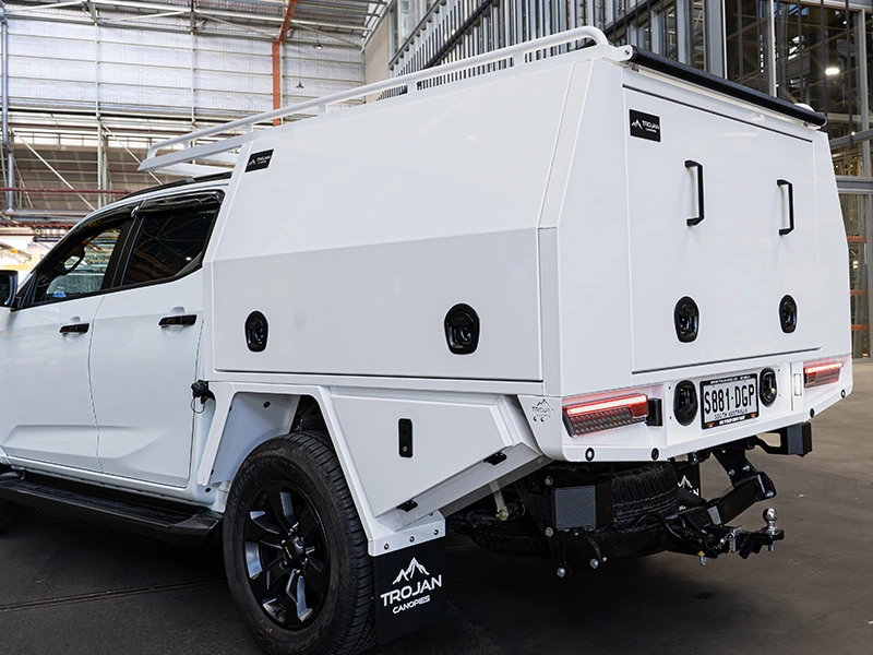 Trade Body Universal Fitting Options